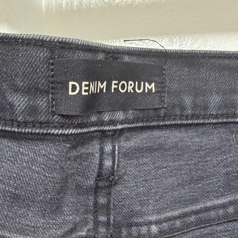 Denim Forum ARLO high rise straight jeans in black